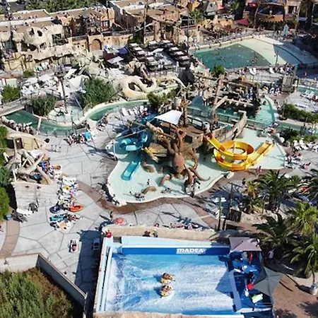 A Agde, Piscines * Le Grau-dʼAgde